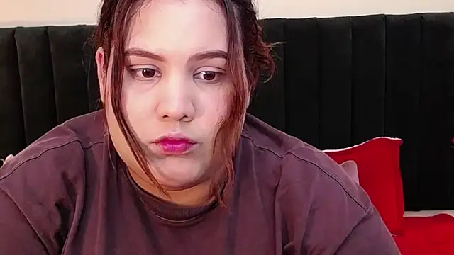 Snapshot of ailyn_maury chatting on October 10, 2025, 1:17 am ailyn maury online show from October 10, 2025, 1:17 am