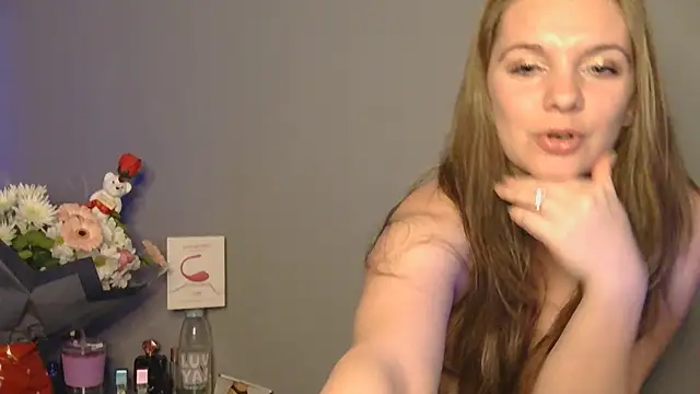 Snapshot of Amesthyst_destiny chatting on March 15, 2025, 9:38 pm Amesthyst destiny online show from March 15, 2025, 9:38 pm