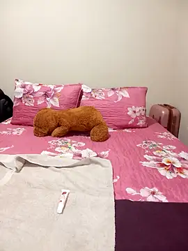 Snapshot of Hotytoty26 chatting on February 8, 2026, 7:22 pm Hotytoty26 online show from February 8, 2026, 7:22 pm