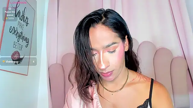 Snapshot of NicoleMadrird chatting on July 28, 2026, 8:52 pm NicoleMadrird online show from July 28, 2026, 8:52 pm