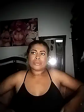 Tu-Reina online show from December 19, 2025, 7:05 pm