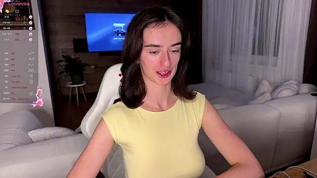 TwinTemptations online show from October 14, 2025, 6:19 pm