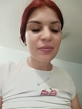 Snapshot of MeCherryy chatting on July 15, 2026, 5:53 pm MeCherryy online show from July 15, 2026, 5:53 pm