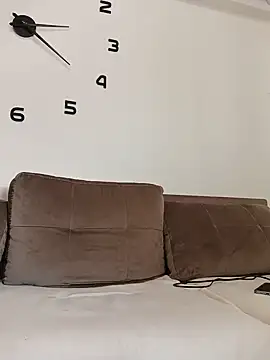 Snapshot of MeCherryy chatting on June 21, 2026, 4:24 pm MeCherryy online show from June 21, 2026, 4:24 pm