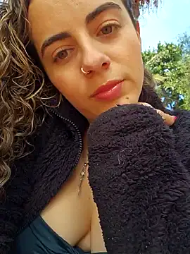 Sairy  online show from October 19, 2025, 9:06 pm