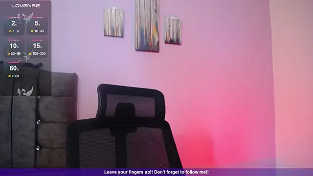 Hairydoll  online show from January 15, 2026, 8:23 pm