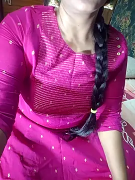 Snapshot of Shalini_telugu09 chatting on April 11, 2026, 9:24 am Shalini telugu09 online show from April 11, 2026, 9:24 am