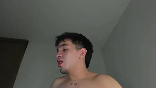 Snapshot of cmzo_ chatting on October 30, 2025, 12:53 am cmzo online show from October 30, 2025, 12:53 am