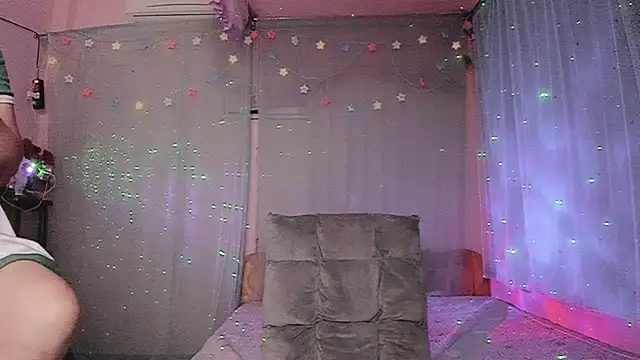 SanaAnika online show from November 27, 2025, 1:55 pm