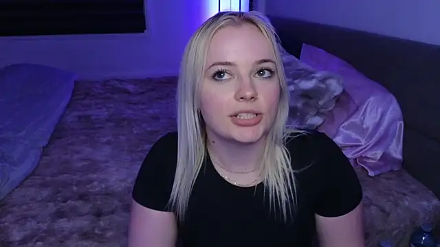 Snapshot of margot_robbie7 chatting on February 26, 2026, 12:54 am margot robbie7 online show from February 26, 2026, 12:54 am