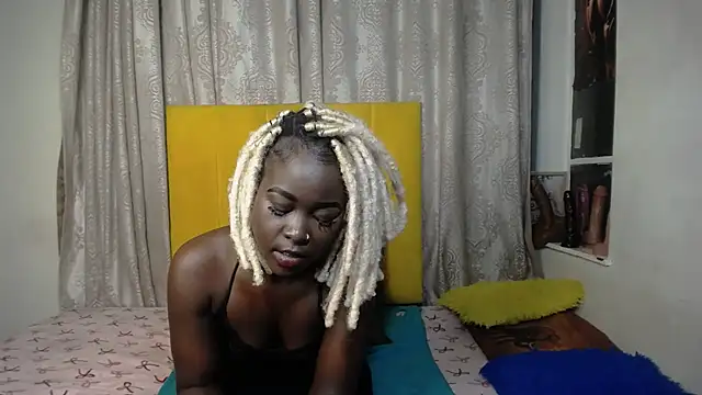 Snapshot of blackrose001 chatting on August 3, 2026, 2:19 am blackrose001 online show from August 3, 2026, 2:19 am