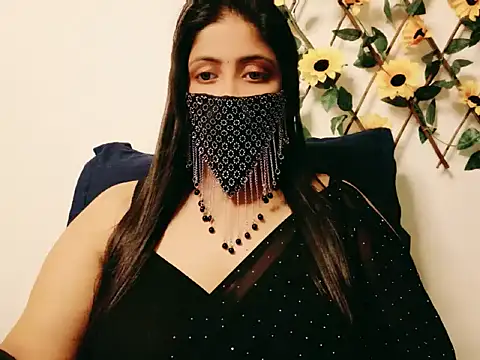 Snapshot of Tamil_hot_whiskey_girl chatting on May 20, 2026, 5:21 pm Tamil hot whiskey girl online show from May 20, 2026, 5:21 pm