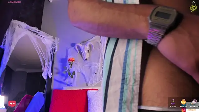 Colstorw  online show from October 16, 2025, 10:45 am