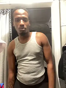 Snapshot of Sir-Tucker chatting on November 18, 2025, 12:59 am Sir-Tucker online show from November 18, 2025, 12:59 am