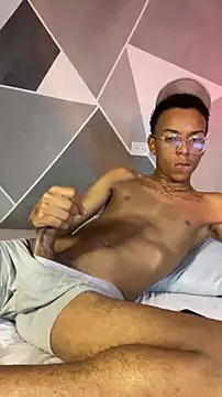 DavidLondo online show from November 28, 2025, 7:03 pm