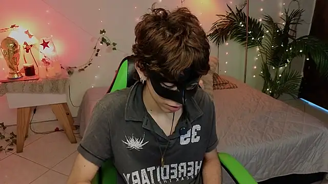 Matty Sparkk online show from June 24, 2026, 1:53 pm