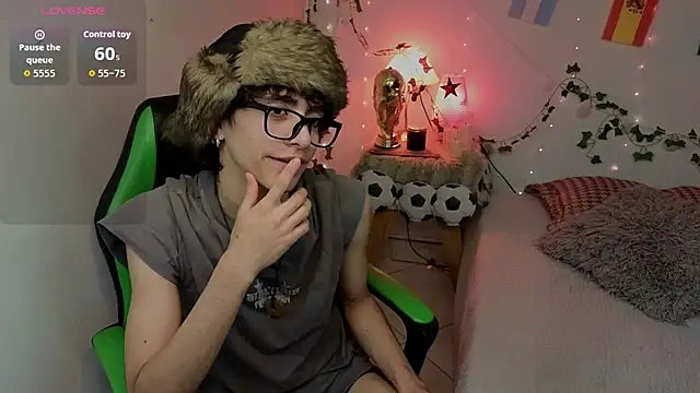 Matty Sparkk online show from June 25, 2026, 1:38 pm
