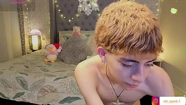 Matty Sparkk online show from December 15, 2025, 2:34 pm