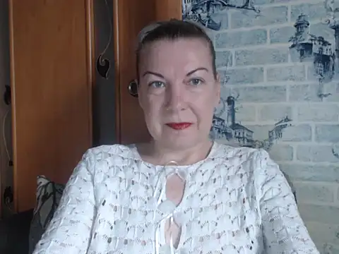 Snapshot of Lillia_Ray chatting on April 3, 2026, 2:45 pm Lillia Ray online show from April 3, 2026, 2:45 pm