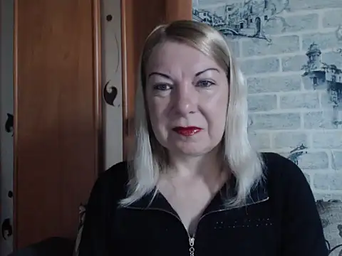 Snapshot of Lillia_Ray chatting on May 3, 2026, 5:56 am Lillia Ray online show from May 3, 2026, 5:56 am