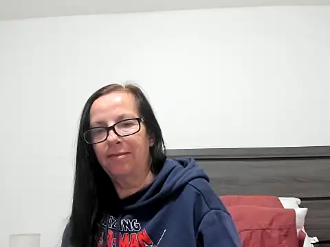 peachgoddess online show from November 29, 2025, 12:27 pm