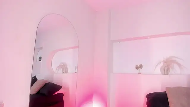 Hot valerygh online show from September 19, 2025, 6:56 pm