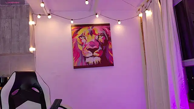 Snapshot of Ryannblue07 chatting on November 28, 2025, 2:01 am Ryannblue07 online show from November 28, 2025, 2:01 am