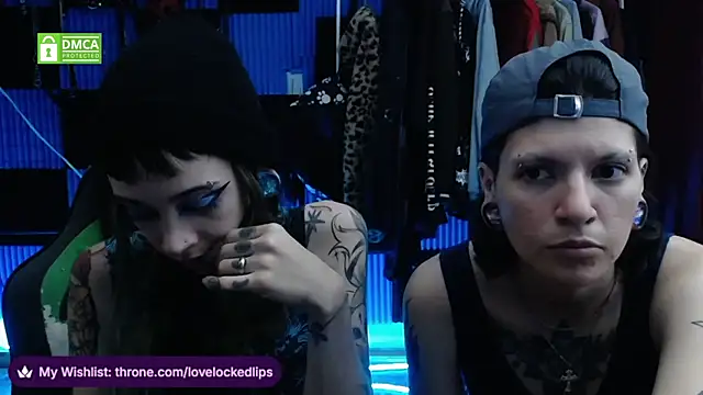 Snapshot of lovelockedlips chatting on June 13, 2026, 1:14 am lovelockedlips online show from June 13, 2026, 1:14 am