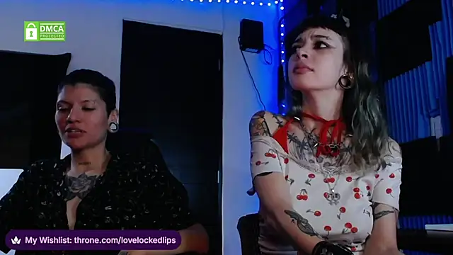 Snapshot of lovelockedlips chatting on July 7, 2026, 4:54 pm lovelockedlips online show from July 7, 2026, 4:54 pm