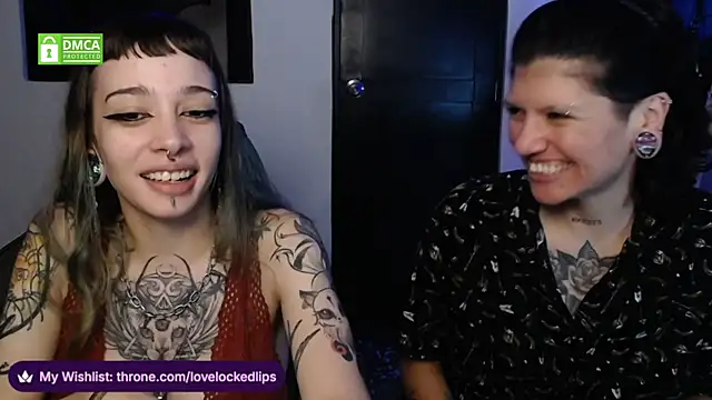 Snapshot of lovelockedlips chatting on June 20, 2026, 4:12 pm lovelockedlips online show from June 20, 2026, 4:12 pm