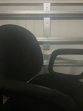 urgeminibrat online show from March 19, 2026, 4:34 am