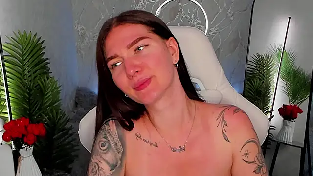 Snapshot of babyisperfect chatting on June 17, 2026, 12:32 am babyisperfect online show from June 17, 2026, 12:32 am