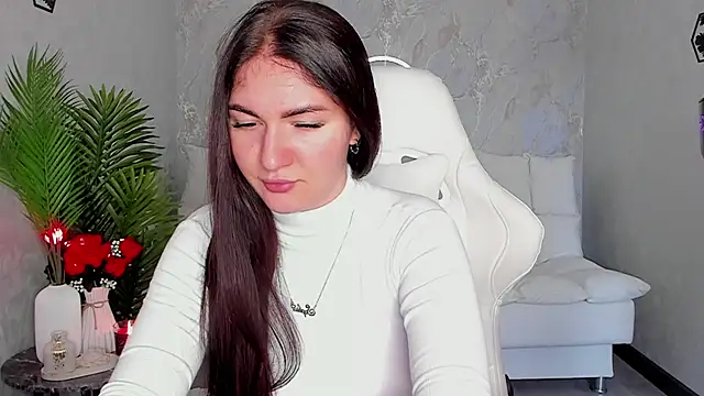 babyisperfect online show from October 31, 2025, 3:47 am