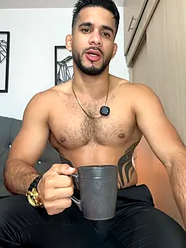 Maximiliano ford online show from December 5, 2025, 10:58 am