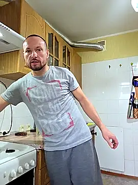 Masya MaxUA online show from November 5, 2025, 11:24 am