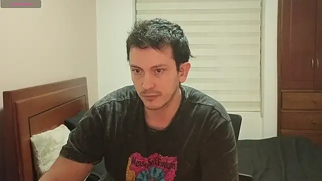 hardaftercum online show from April 23, 2026, 4:52 am