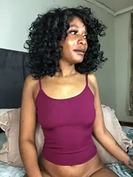 Miss  Mandy online show from April 28, 2026, 6:12 pm
