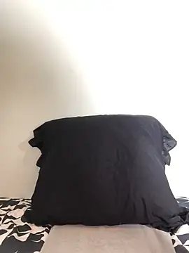 Miss  Mandy online show from February 5, 2026, 10:05 pm