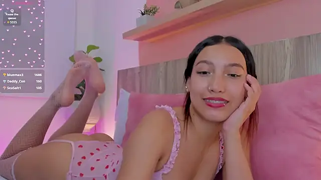 Snapshot of nina_blake chatting on November 14, 2025, 7:45 am nina blake online show from November 14, 2025, 7:45 am