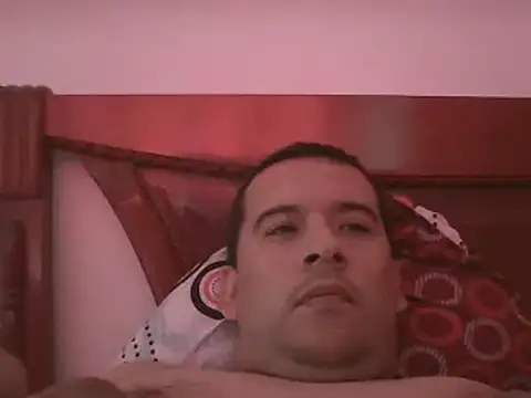 Snapshot of 3L-1NG3 chatting on March 14, 2025, 4:19 pm 3L-1NG3 online show from March 14, 2025, 4:19 pm