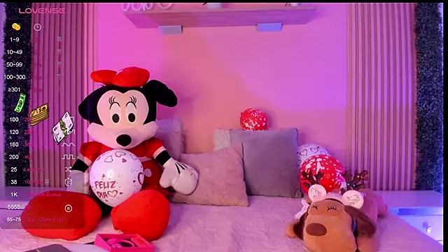 Snapshot of Sophie_joyy chatting on November 21, 2025, 3:27 am Sophie joyy online show from November 21, 2025, 3:27 am