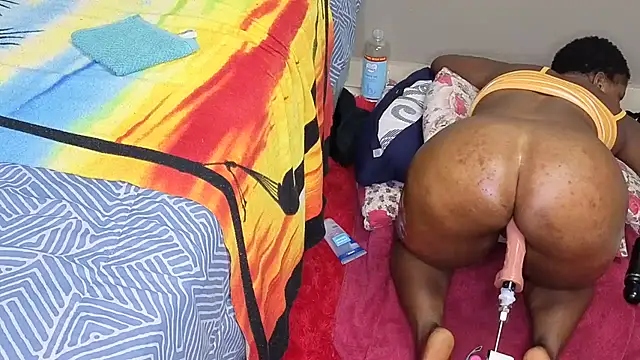 Snapshot of spicybootie chatting on October 23, 2025, 12:15 pm spicybootie online show from October 23, 2025, 12:15 pm