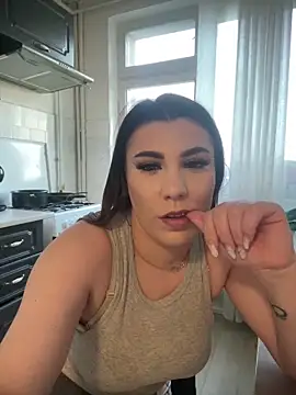 Natasha Cameron22 online show from April 26, 2026, 4:59 pm