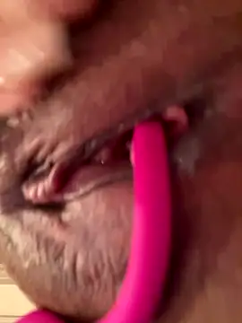 So8nan online show from December 4, 2025, 9:58 pm