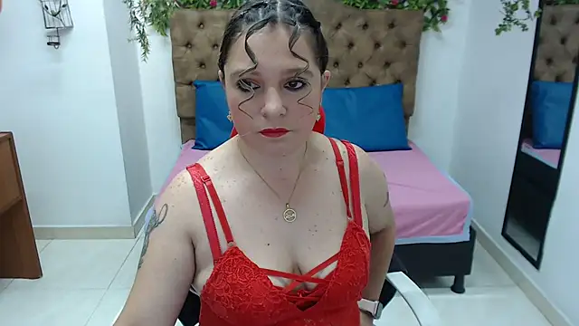 Samanta SS online show from May 16, 2026, 5:01 pm