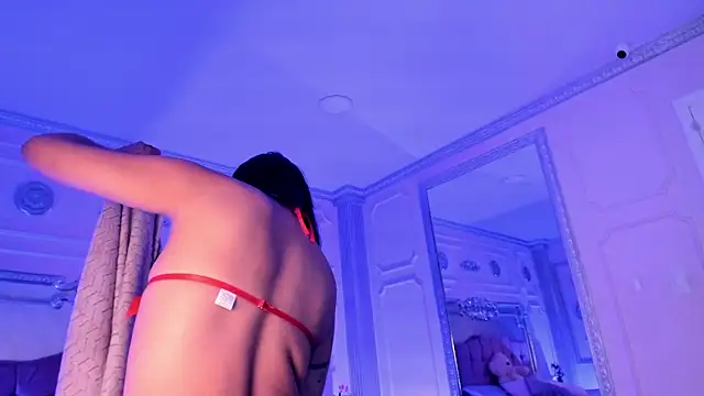 Snapshot of KatianPierce chatting on November 11, 2025, 7:41 pm KatianPierce online show from November 11, 2025, 7:41 pm