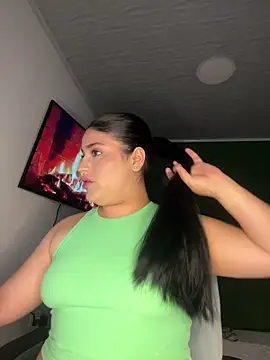 pareja curiosa19 online show from June 15, 2026, 12:12 am