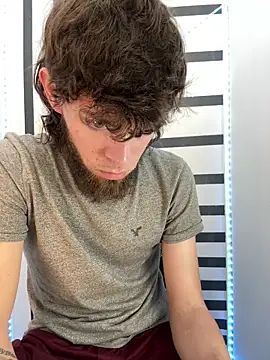 Snapshot of bwcizThrobbing chatting on March 4, 2026, 5:42 pm bwcizThrobbing online show from March 4, 2026, 5:42 pm