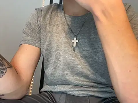 bwcizThrobbing online show from February 1, 2026, 3:10 pm