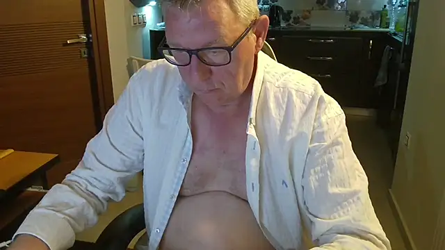 JamesBauer online show from March 7, 2026, 4:41 am